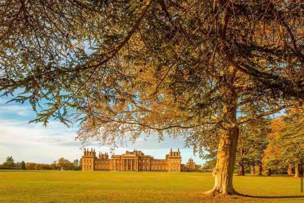 Oxfordshire Living - The Churchill Apartment - Woodstock Exterior foto